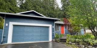 Single Level Freeland Home and Small Dog Frendly! Gallery 1