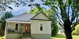 102 W 8th Street Gallery 1