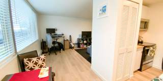 Val Anne Gallery 29