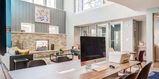 Indigo 19 Gallery 14