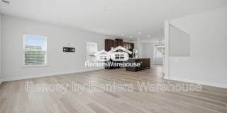 1005 Opal Street Gallery 10