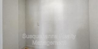537 Woodward Street Gallery 15