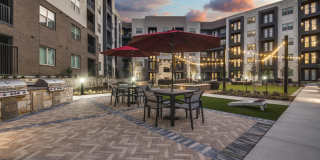 Aura Avant Gallery 24