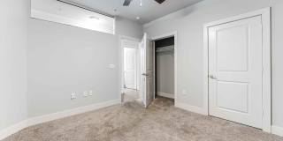 Infinity Midtown Gallery 25