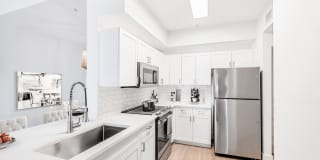 The Estates at Wellington Green Gallery 13