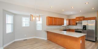 1014 Douglas Avenue Gallery 10