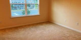 Charming 3BR Townhome in Charlotte Charming 3BR Townhome in Charlotte Gallery 5