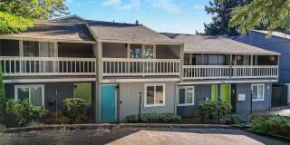 Open Concept Townhome with Balcony Gallery 1