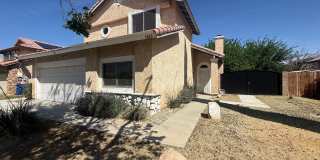 Lancaster 3 Bedroom + 2 Bathroom Gallery 1