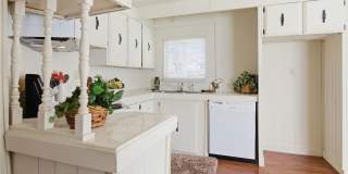 1329 Fox Hollow Court Gallery 16