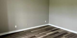 3 bedroom apartment by UC campus! Gallery 22
