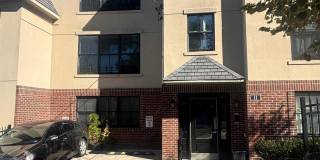 11 Highland Avenue Gallery 1