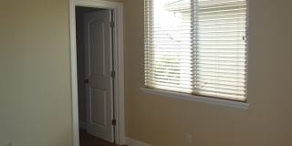 COMING SOON! Beautiful 5 bedroom Home in Lincoln Crossing Village! Gallery 39