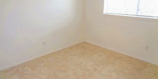 Adorable Single Level Eastside Duplex With Evaporative Air Located In Quiet Neighborhood Gallery 14