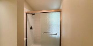 Spacious Two story 2 bedroom, 2 bath Condo. Move-In ready!! Gallery 18