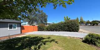 Remodeled cozy home in North Redding! Gallery 4