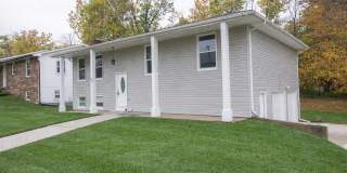 Central Location with a Basement! Gallery 1