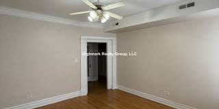 7507 North Greenview Ave. Gallery 3
