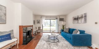 Barrington Lakes Apartments Gallery 6