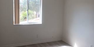 3/2.5 Townhouse in a Family Friendly Community with Amenities Galore Gallery 12