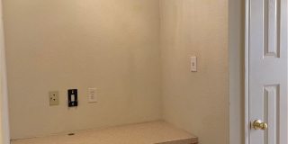 3907 Edgefield Street Gallery 7