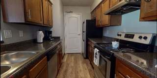 Available now! 2 bed 2 bath with wood burning fireplace in Dublin City Schools! Gallery 30