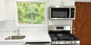 1334 Lakeview (Duplex) Gallery 1