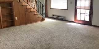 7237 SW Canyon Drive ~ Charming Duplex in Prime Location Gallery 4