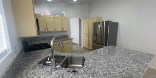SUMMERLIN HOME WITH A SPARKLING POOL! Gallery 7