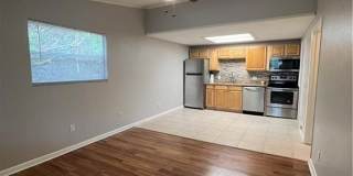 441 7th Place Gallery 3