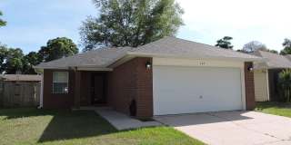 Convenient to interstate, schools & shopping! Gallery 1