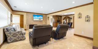 401 Holmwood Dr Gallery 3