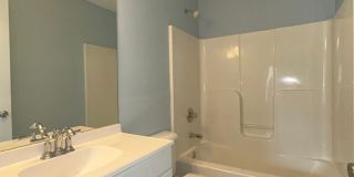 Lovely Single Family House! All Electric, Garage, Deck, Privacy Fenced Backyard, Pets Ok! Gallery 19