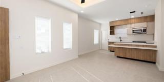 11501 N 25th Street Gallery 5