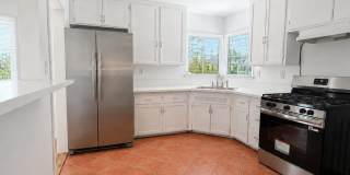 Charming Lakewood Home- Available for showings March 1st! Gallery 4