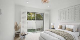 10848 Huston Street Gallery 19