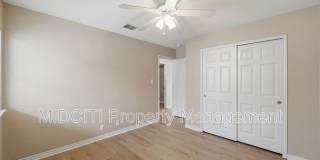 2432 Medina Dr Gallery 26