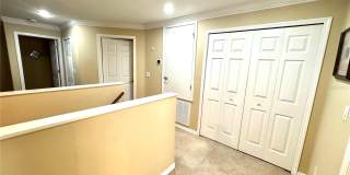 1483 HILLVIEW LANE Gallery 27