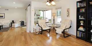 78 Tangerine Gallery 10