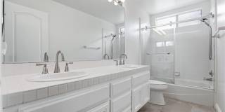 23302 Vista Carillo Gallery 28