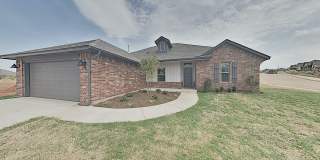4 Bedroom 2 Bath Home Centrally Located in NW OKC in Putnam City Schools Gallery 1