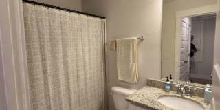 Convenient Location! Beautiful 3/2.5 Townhome w/ Pool Community! Gallery 12