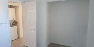8740 N Sherman Cir Gallery 11