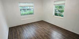Charming 3-Bedroom + Den Home in the Heart of Miami Gallery 9