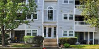 8360 MONTGOMERY RUN Road Gallery 1