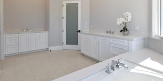 NEW 5 bedroom 4.5 Bath with Pool Gallery 35