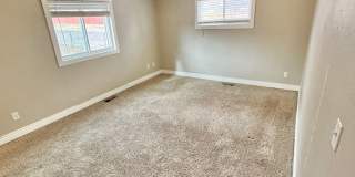 Spacious Denver 3BR Home with Easy Access to Transit & Outdoors! Available 9/10/2026 Gallery 18