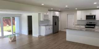 2751 NE 26th Terrace Gallery 7