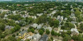 Beautifully Furnished 2 Bedroom Apartment Gallery 33