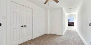 2113 Wright Street Gallery 6